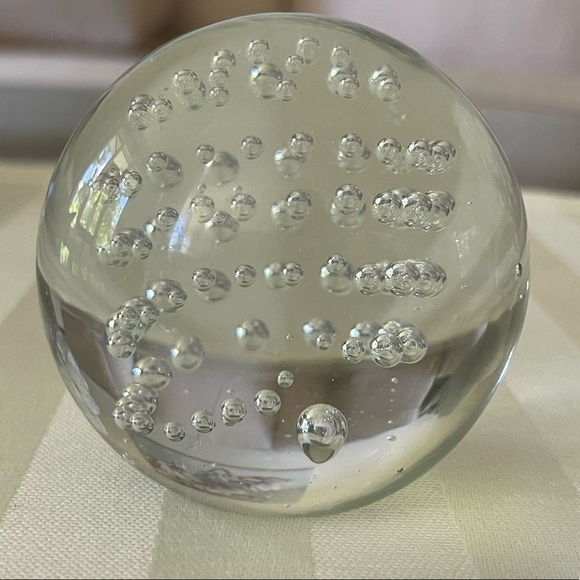 Three Paperweights 2 Vintage Clear Round Glass With Bubbles Murano Style & Bunny - Picture 10 of 16